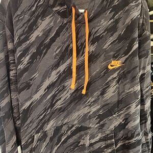 Nike Men's Camouflage Gray and Orange Hoodie